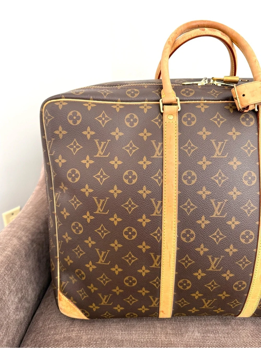 Authentic Louis Vuitton Sirius 50 travel bag luggage brown monogram LV M41506